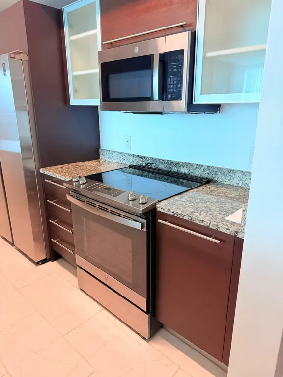 Kitchen surface reset by Canes Cleaners