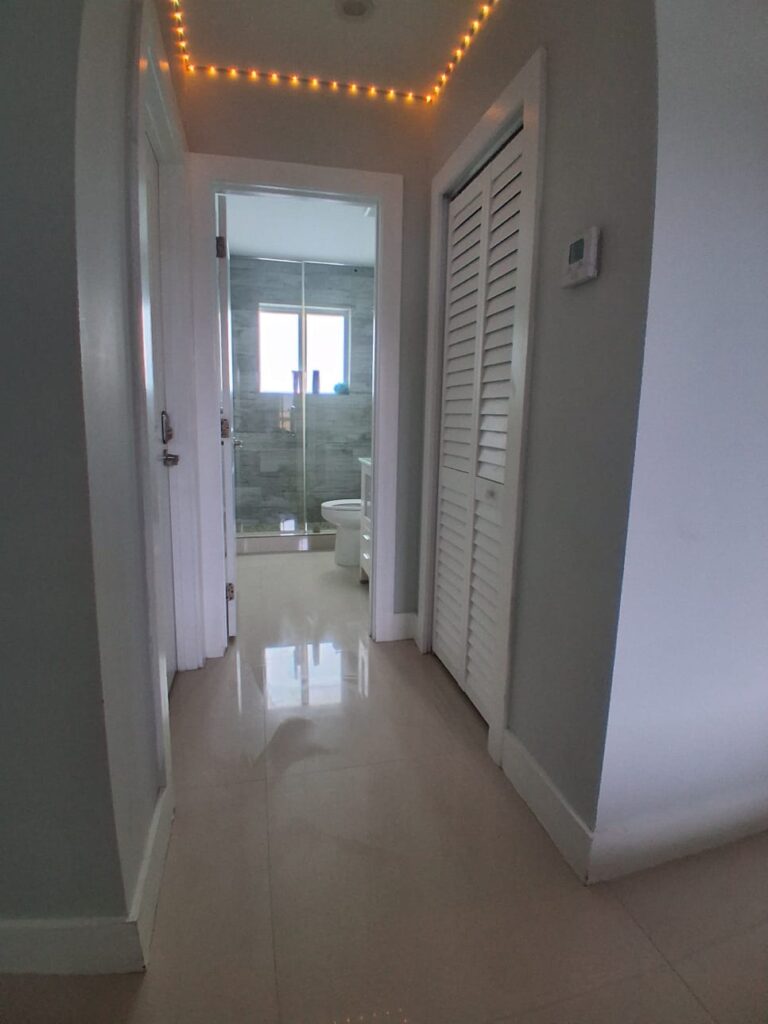 469a604d-cd11-4a60-b61d-abf349f1e445(1)