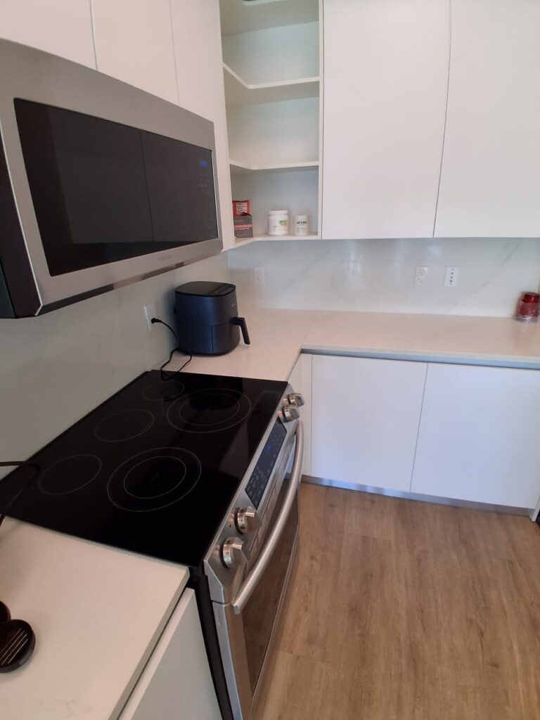 effad051-90e0-4231-826f-f766873fe840(1)